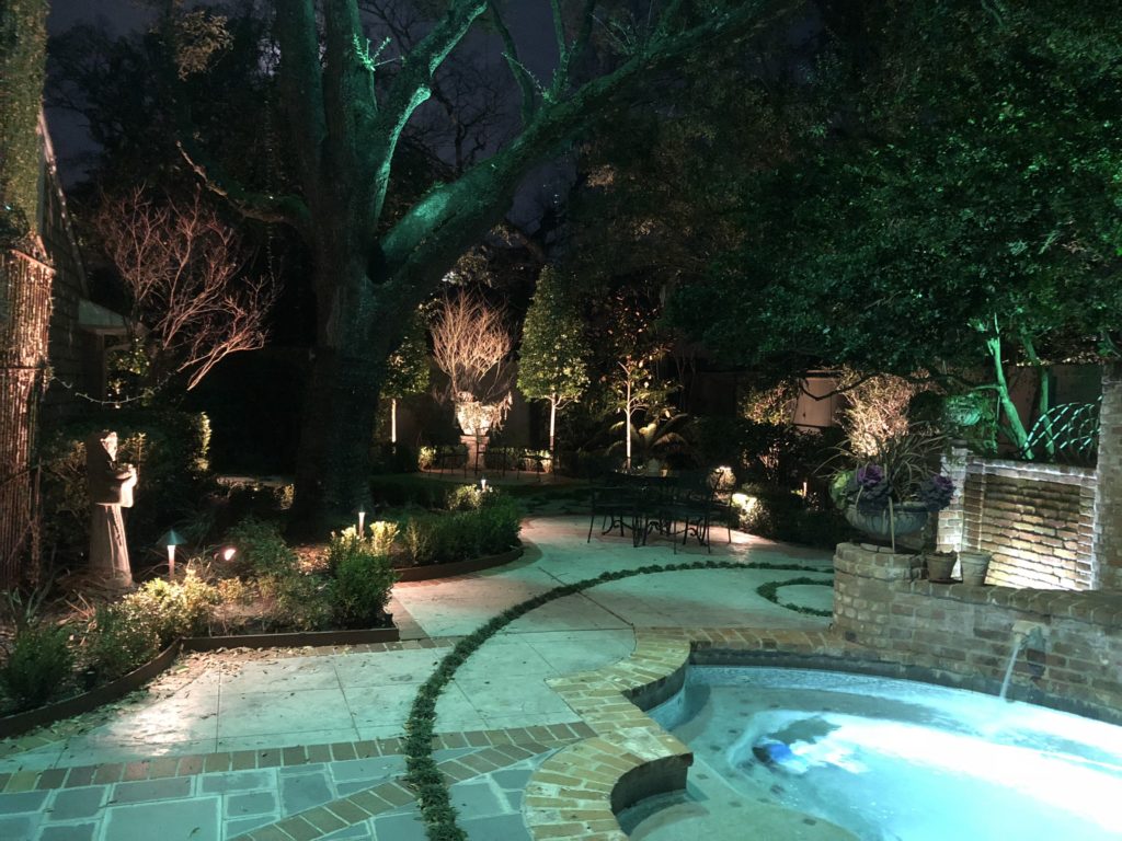 Outdoor Moon Lighting And Its Many Uses Houston Lightscapes