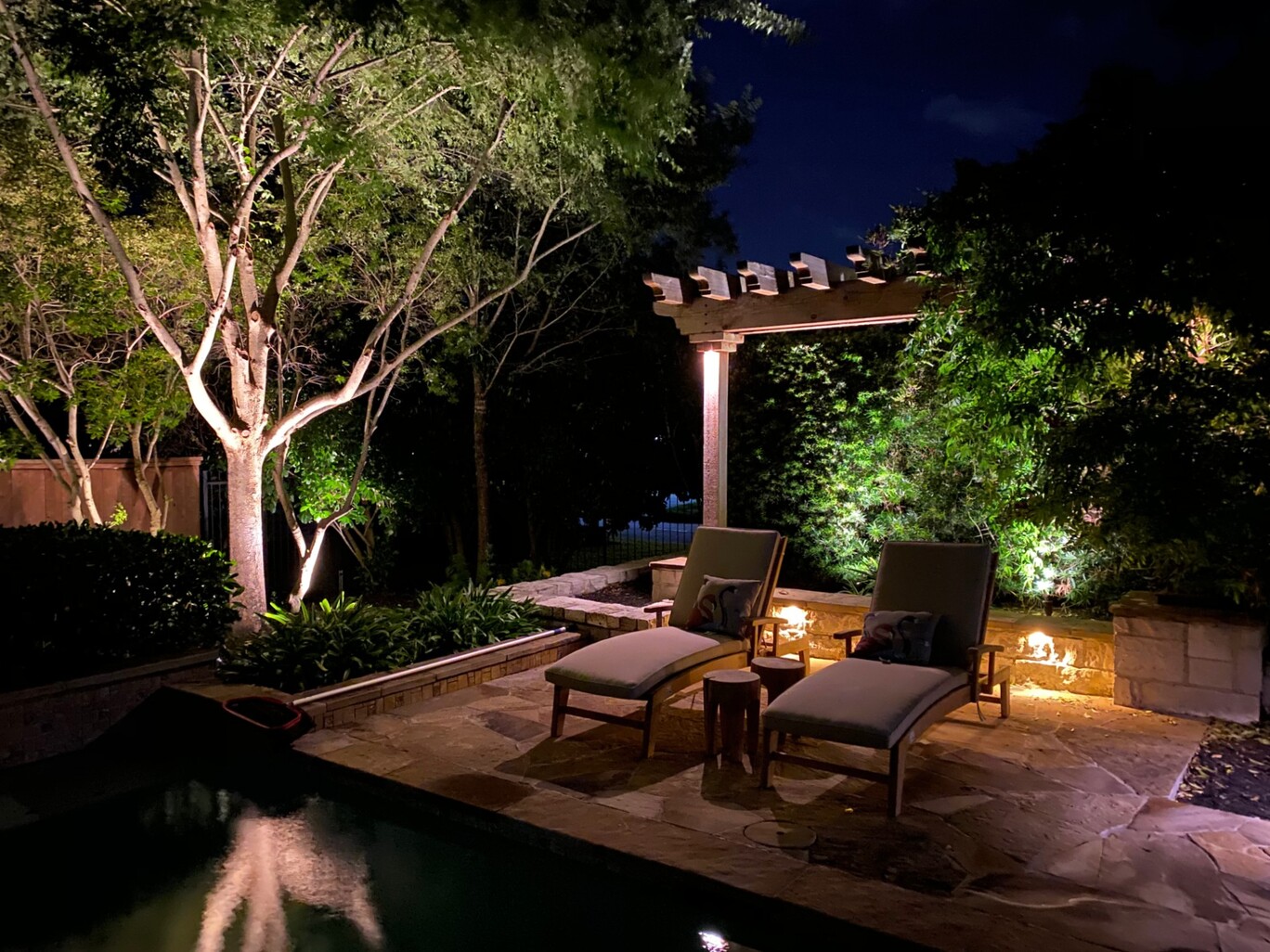 Outdoor & Deck Lighting For Summer Houston Lightscapes